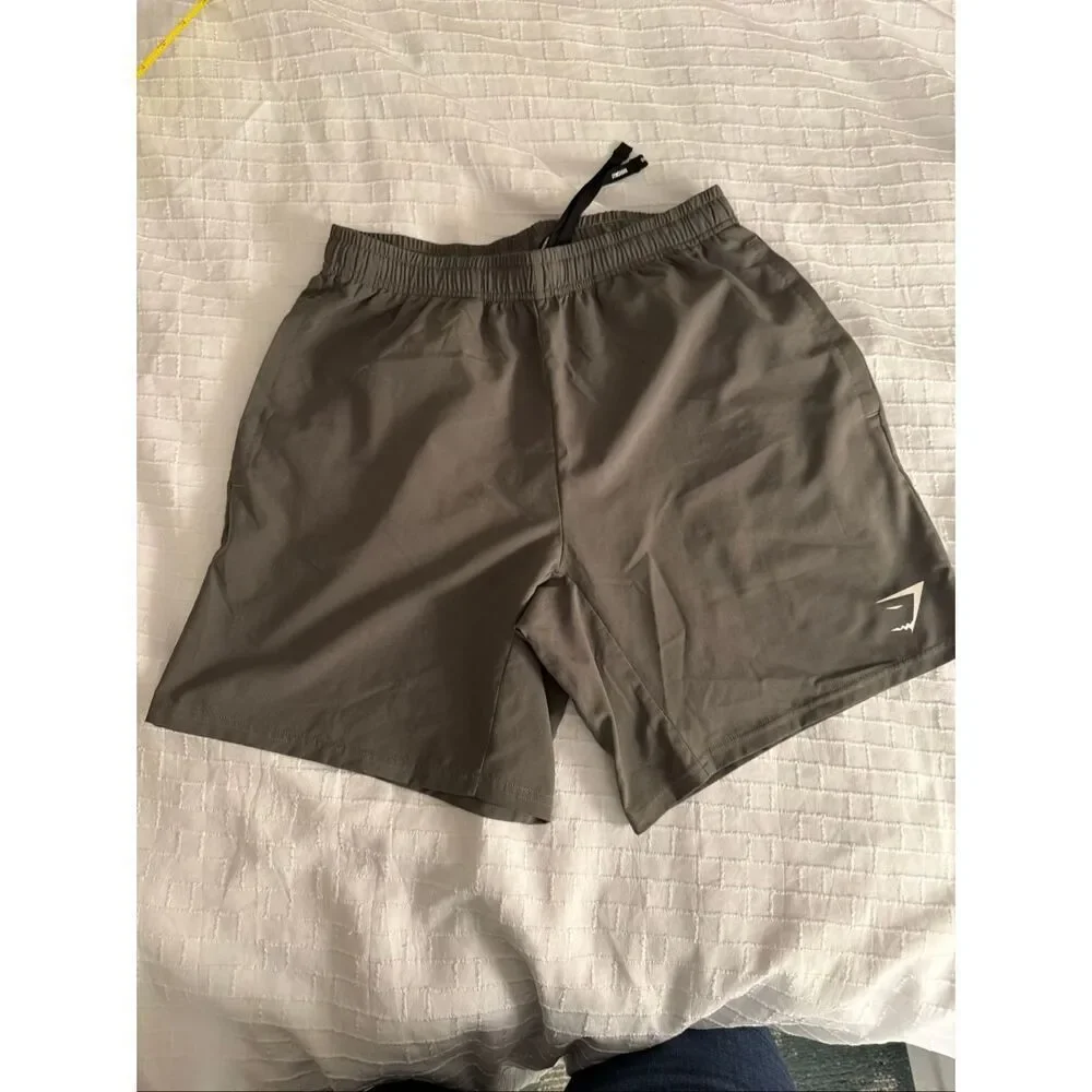 Gymshark Taupe Gray Training Shorts Athletic Performance Gym Activewear SZ M